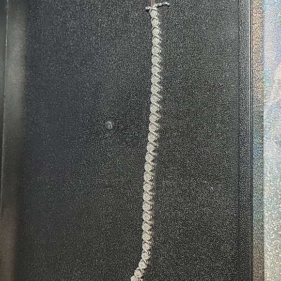 925 Sterling Silver Vintage Tennis Bracelet 44 Diamonds 8" Long - Picture 4 of 10